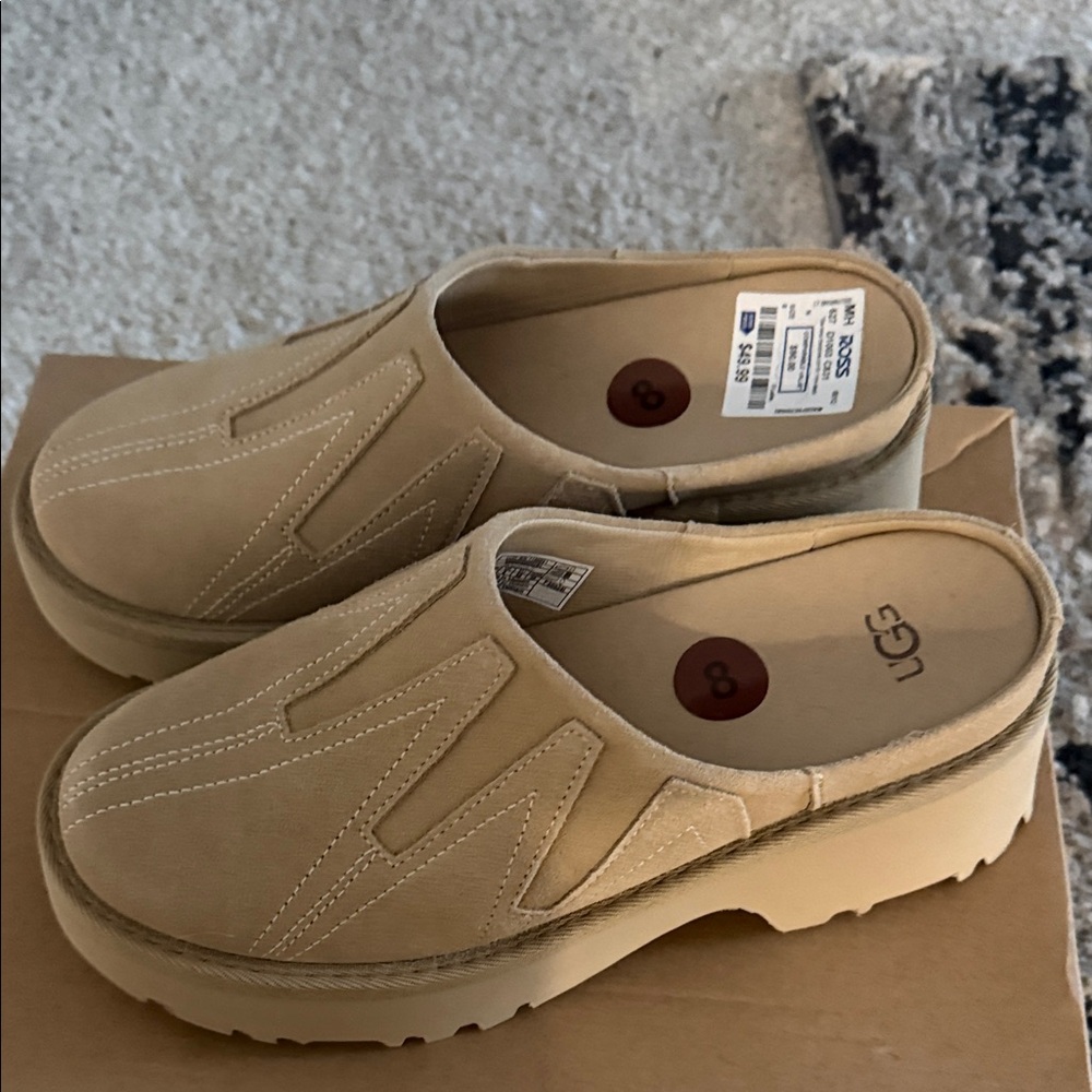 UGG
